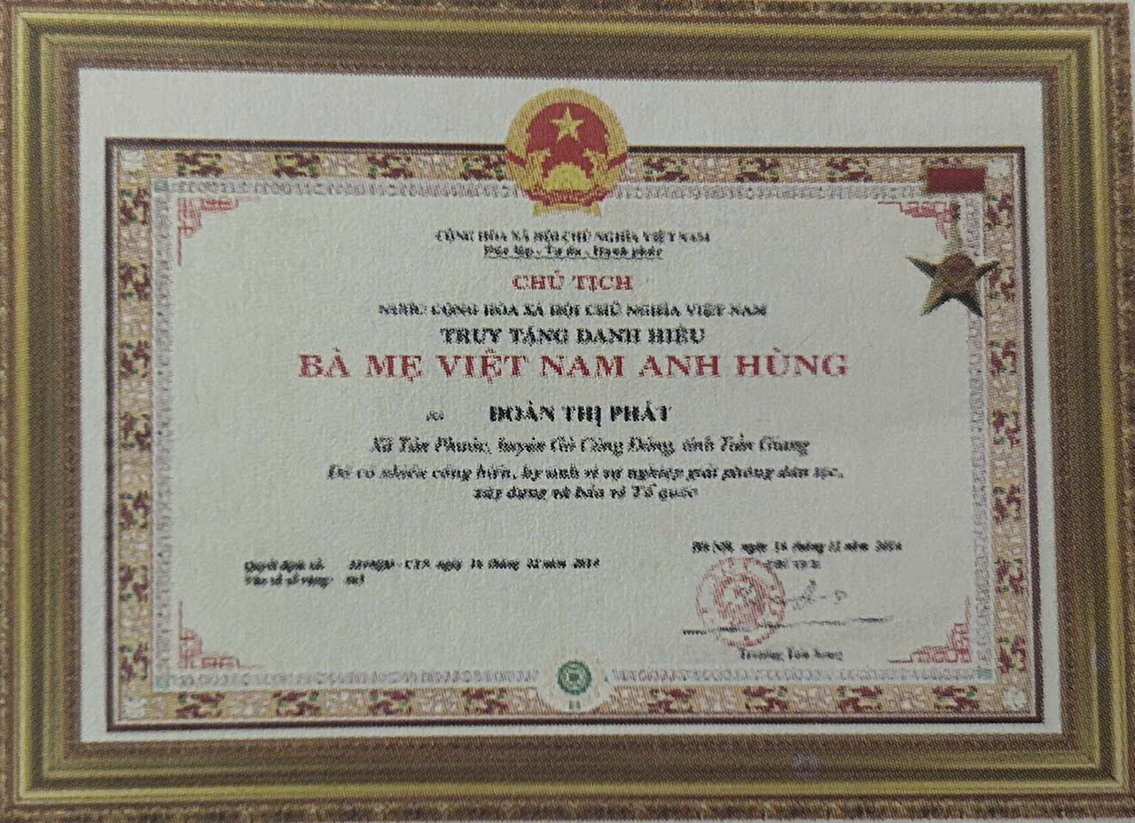 MẸ ĐOÀN THỊ PHÁT