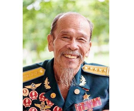 Anh hùng Lực lượng vũ trang nhân dân Nguyễn Văn Bảy (tên thường gọi Nguyễn Văn Bảy A) sinh ngày 01/01/1936