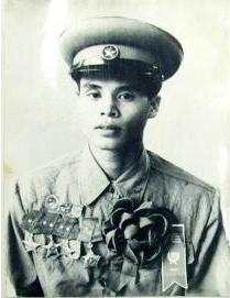 Trần Đình Hùng