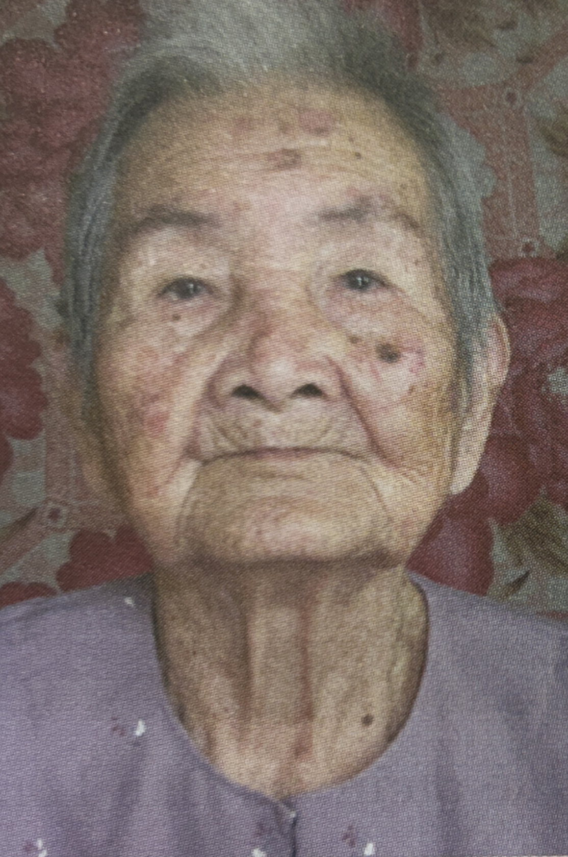 Hà Thị Khá (thường gọi: Sáu Phố)