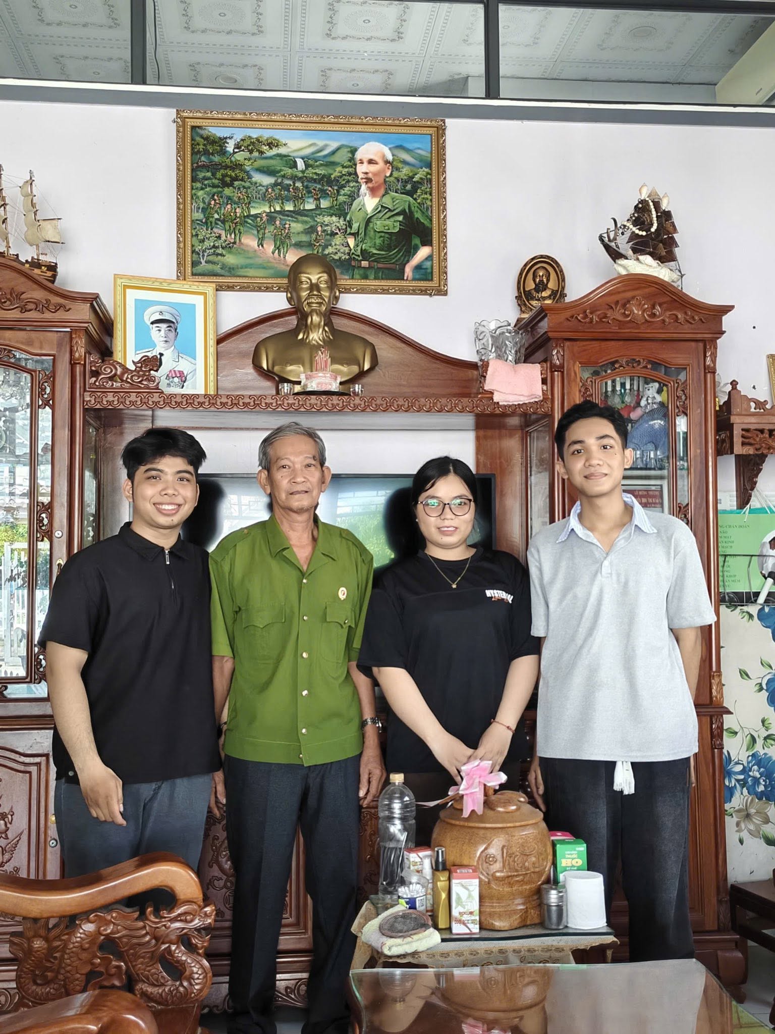 Chú Trương Việt Hớn