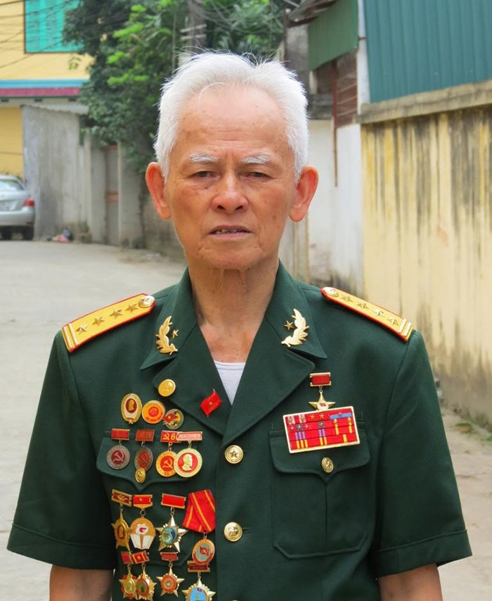 Phùng Văn Khầu