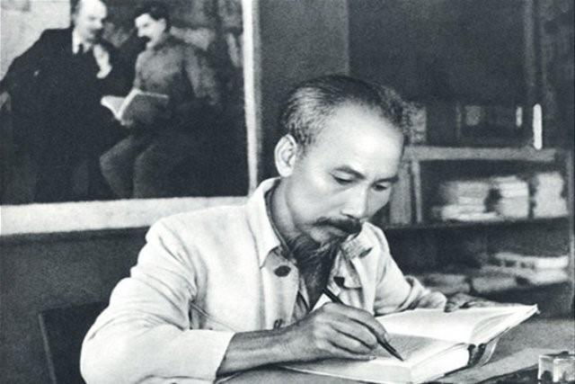 Chủ tịch Hồ Chí Minh