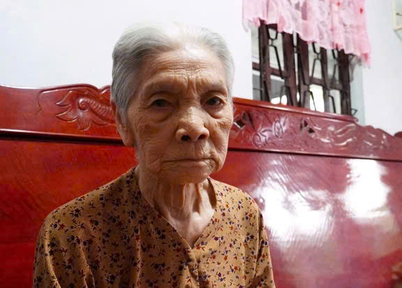Phạm Thị Bay