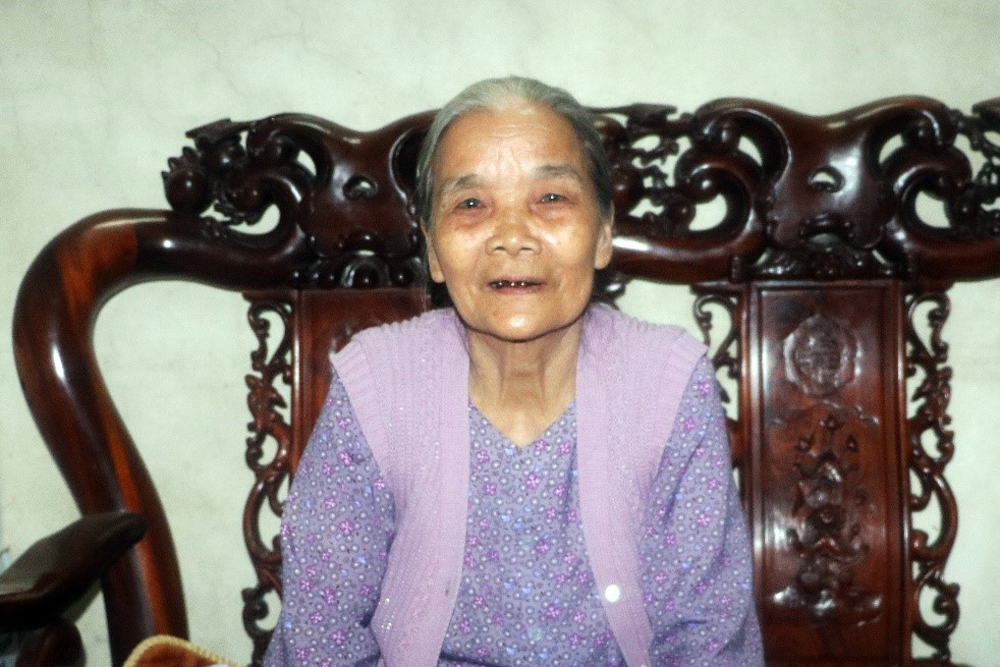 Phạm Thị Vách