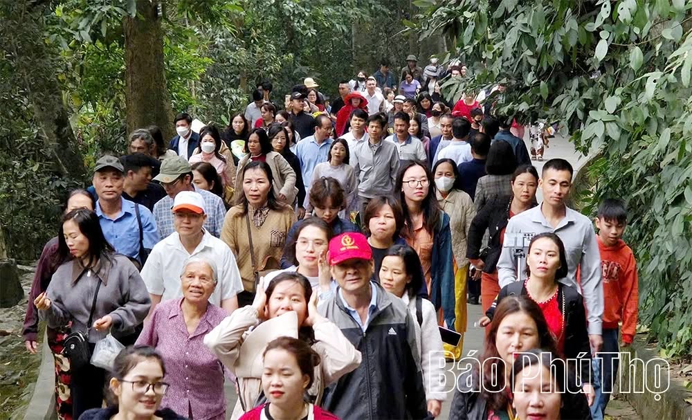 Lễ hội Đền Hùng