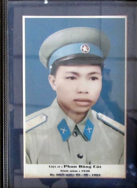 PHAN ĐĂNG CÁT